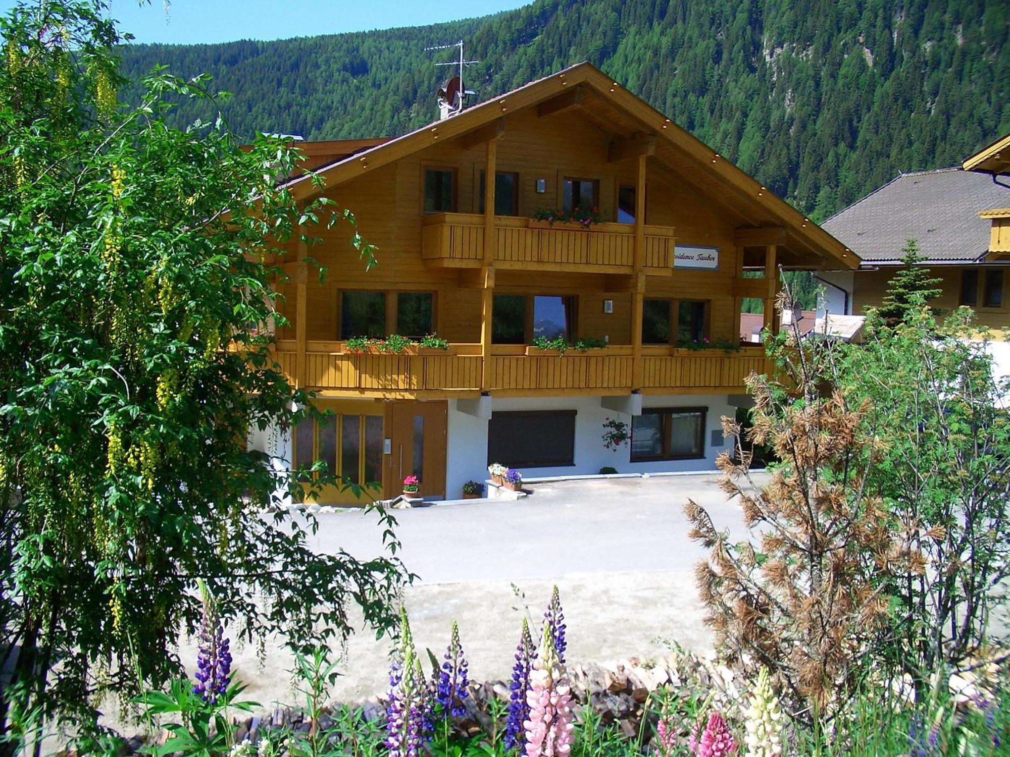Residence Tauber Valles Εξωτερικό φωτογραφία